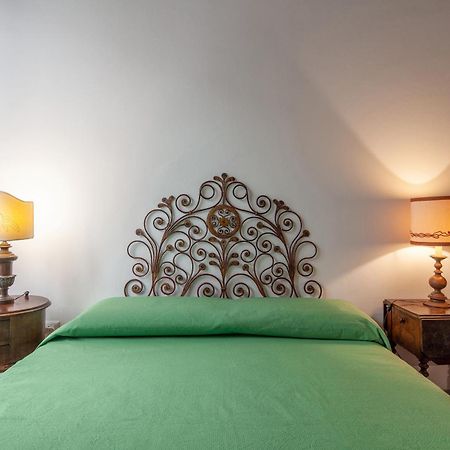 פירנצה Aurora'S, Renaissance Suite, Historic Apartment, Pivot Location, Few Walks From All, Ac Bedroom מראה חיצוני תמונה